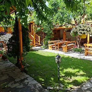 https://mamin-kolio.hotels-bansko.info