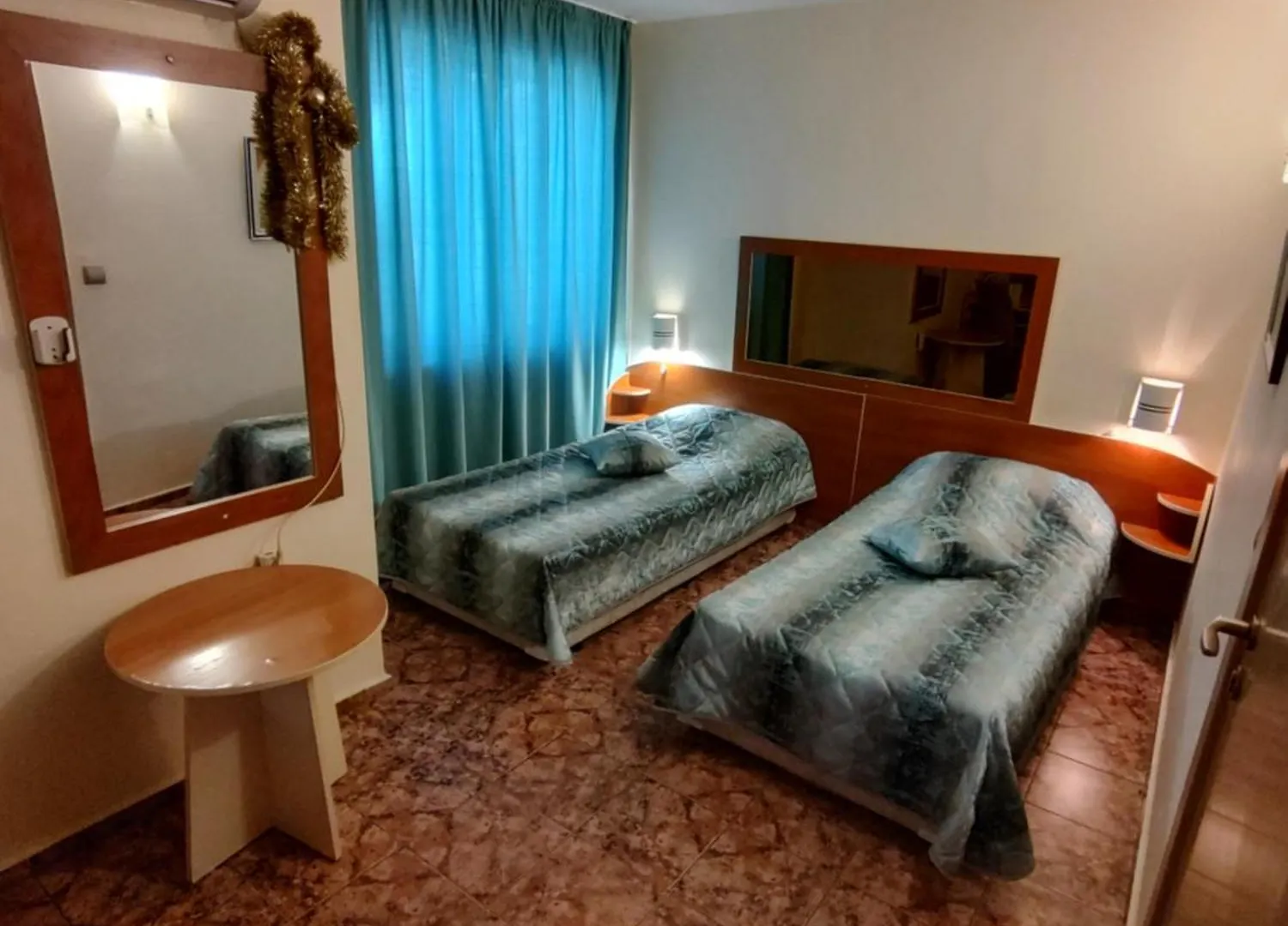 Hotel Color Varna 3*,  Bulgarien